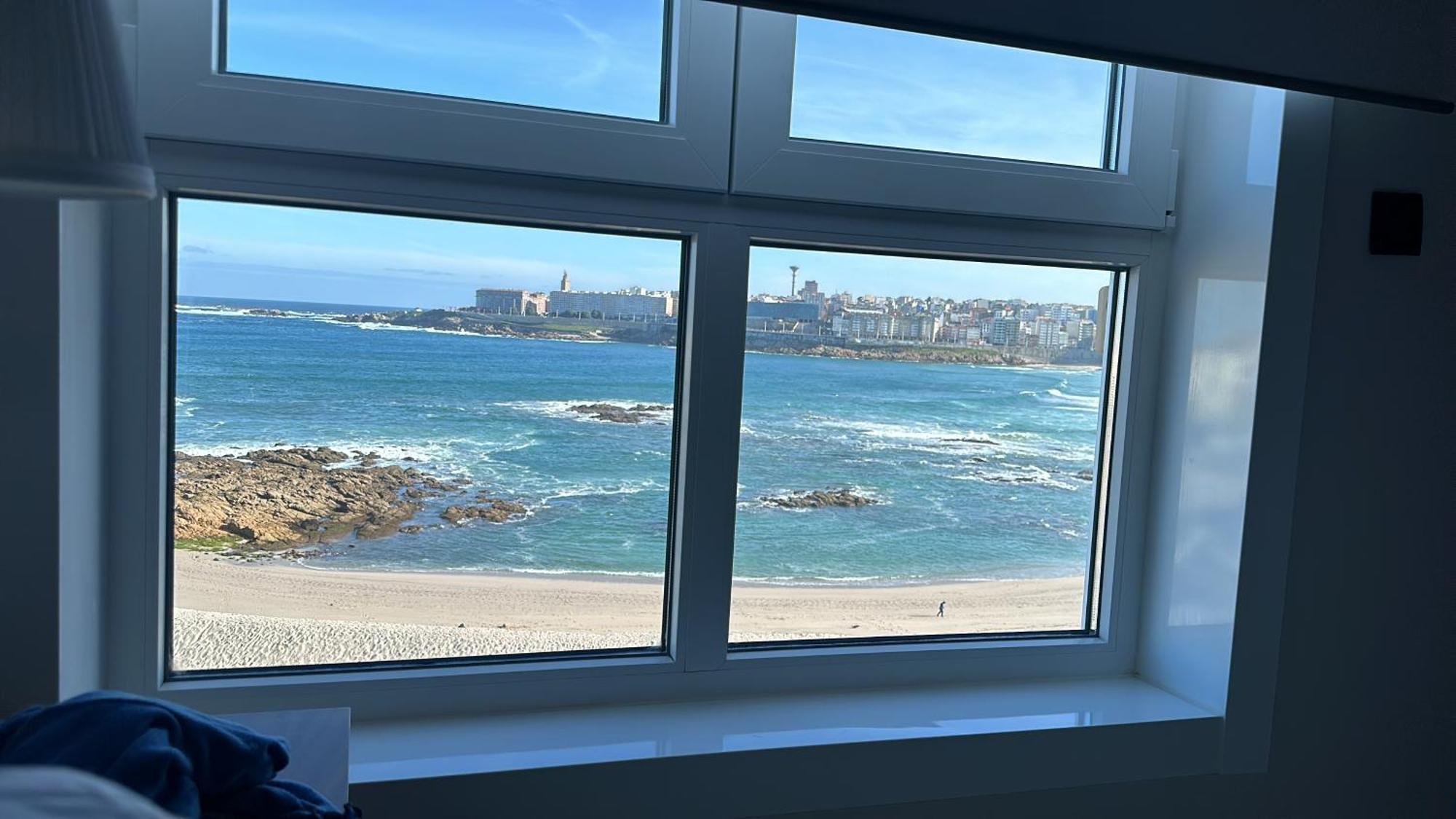 Piso Con Vistas A La Playa De Riazor Apartment A Coruña Exterior foto