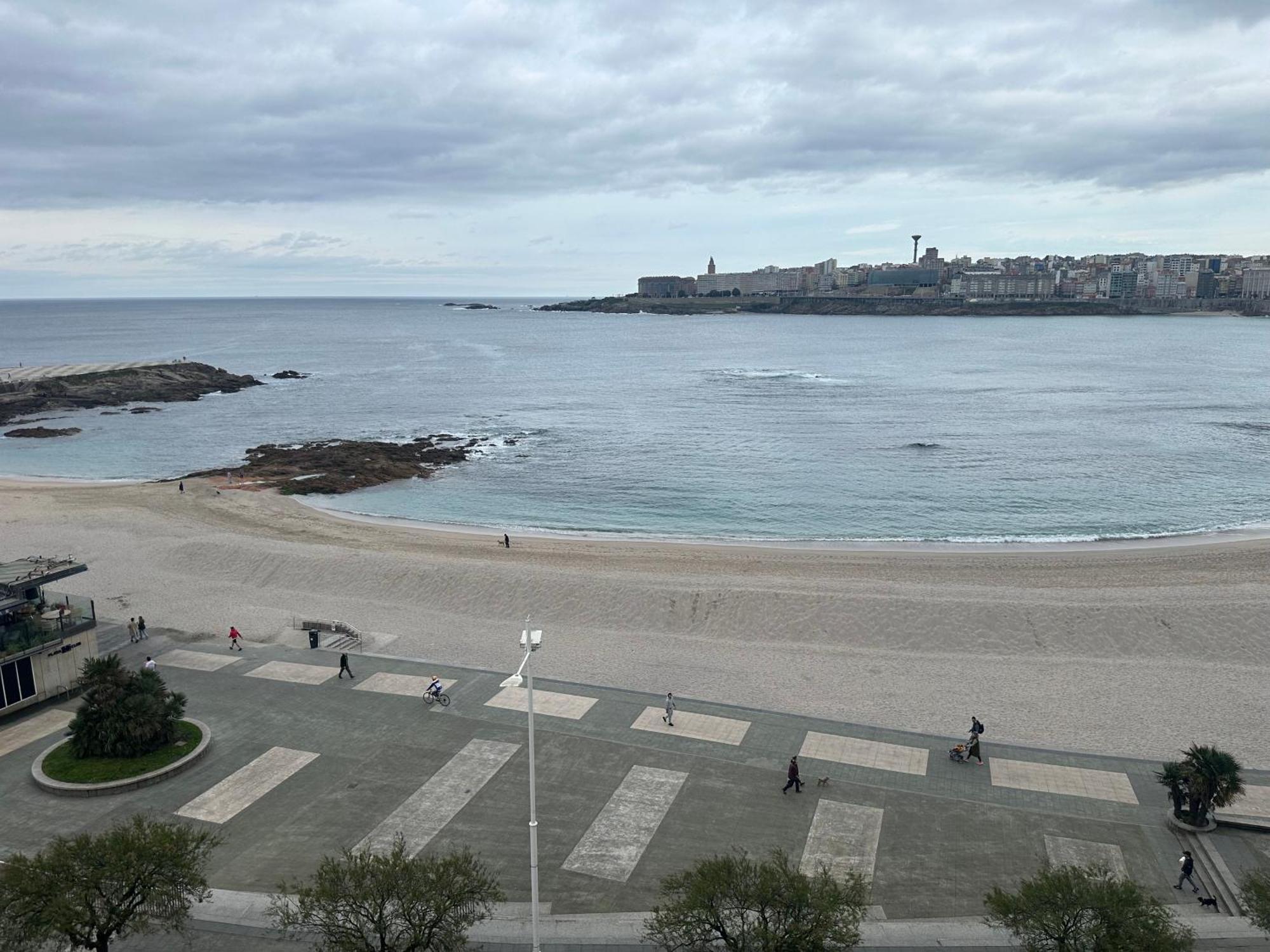 Piso Con Vistas A La Playa De Riazor Apartment A Coruña Exterior foto